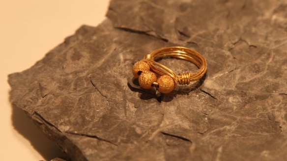 wire wrapped ring (brass non-tarnish, stardust gold) 